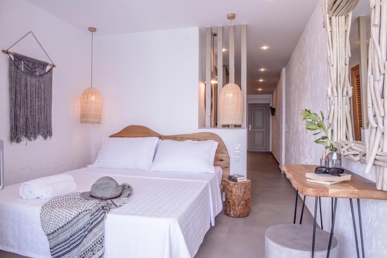 Laia Seafront Luxury Apartments Agia Pelagia  Exterior photo